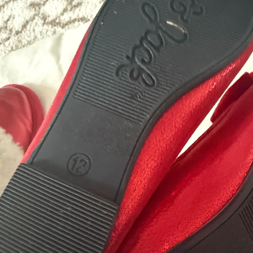 Cat & Jack 2 Pairs Red Shoes Slides Ballet Flats 11 12 - Picture 7 of 7